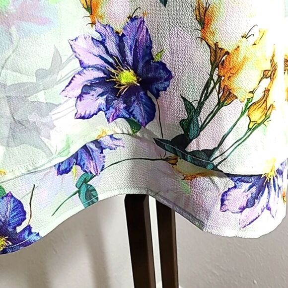 Alex Marie Green & Purple Floral, Sleeveless Top, Size Small - Picture 3 of 8